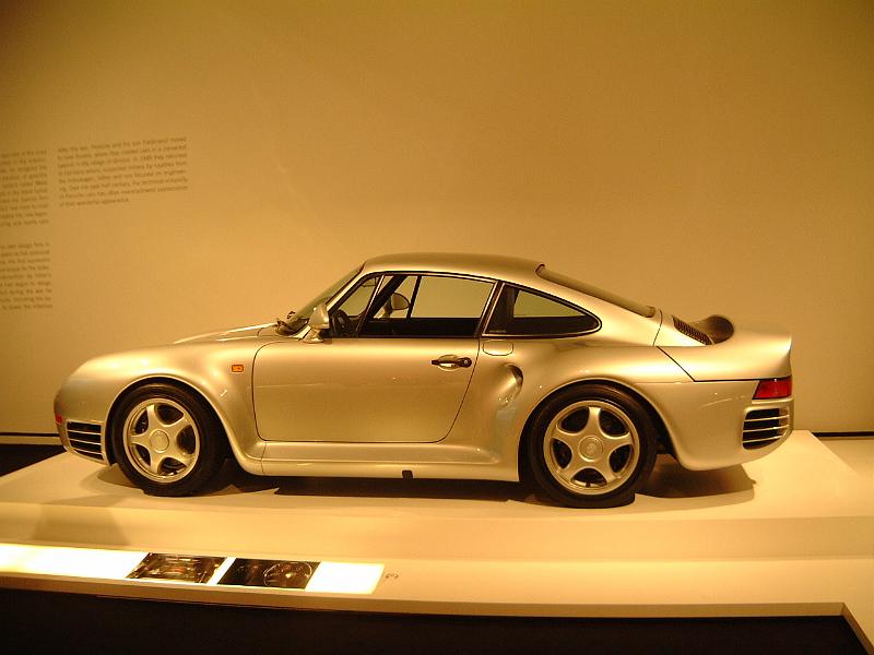 Porsche 959 007.jpg